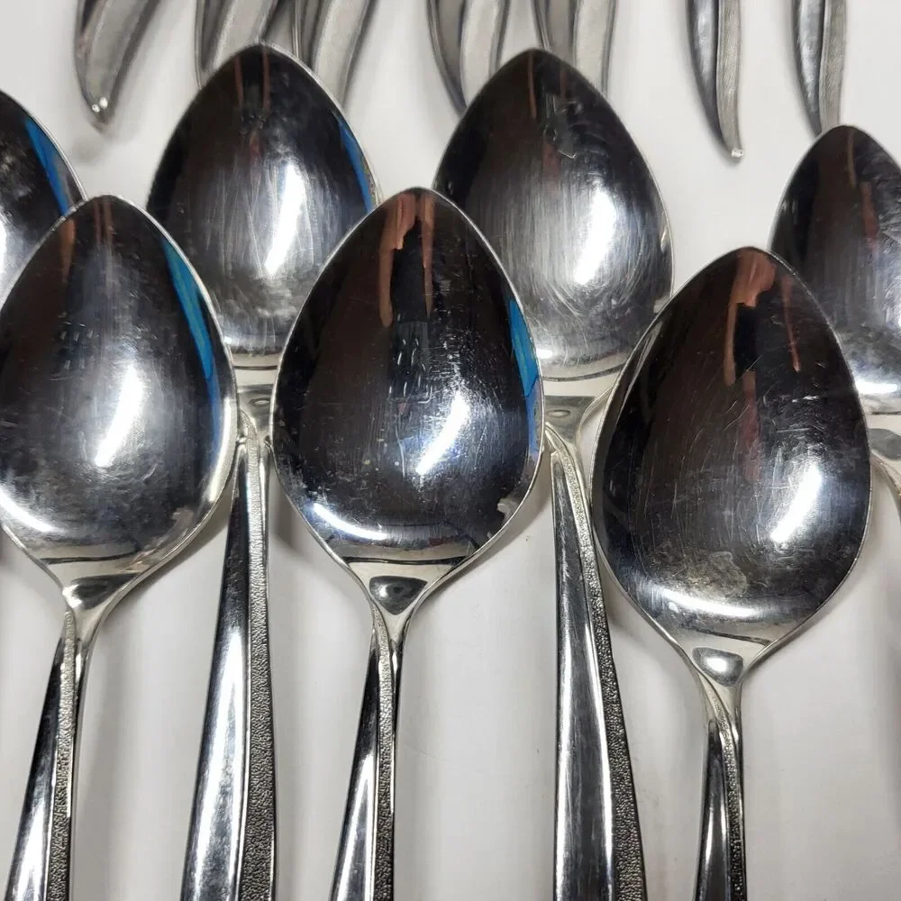Oneida Textura 25pc Stainless Flatware Lot MCM Vintage
